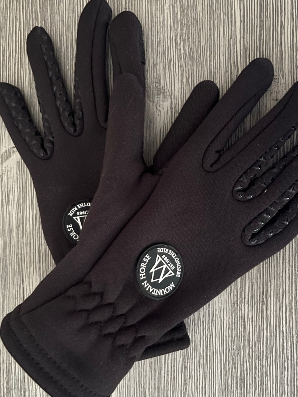 Womens Mountain Horse Equestrian Fall/Winter Riding gloves!! Size Small!!